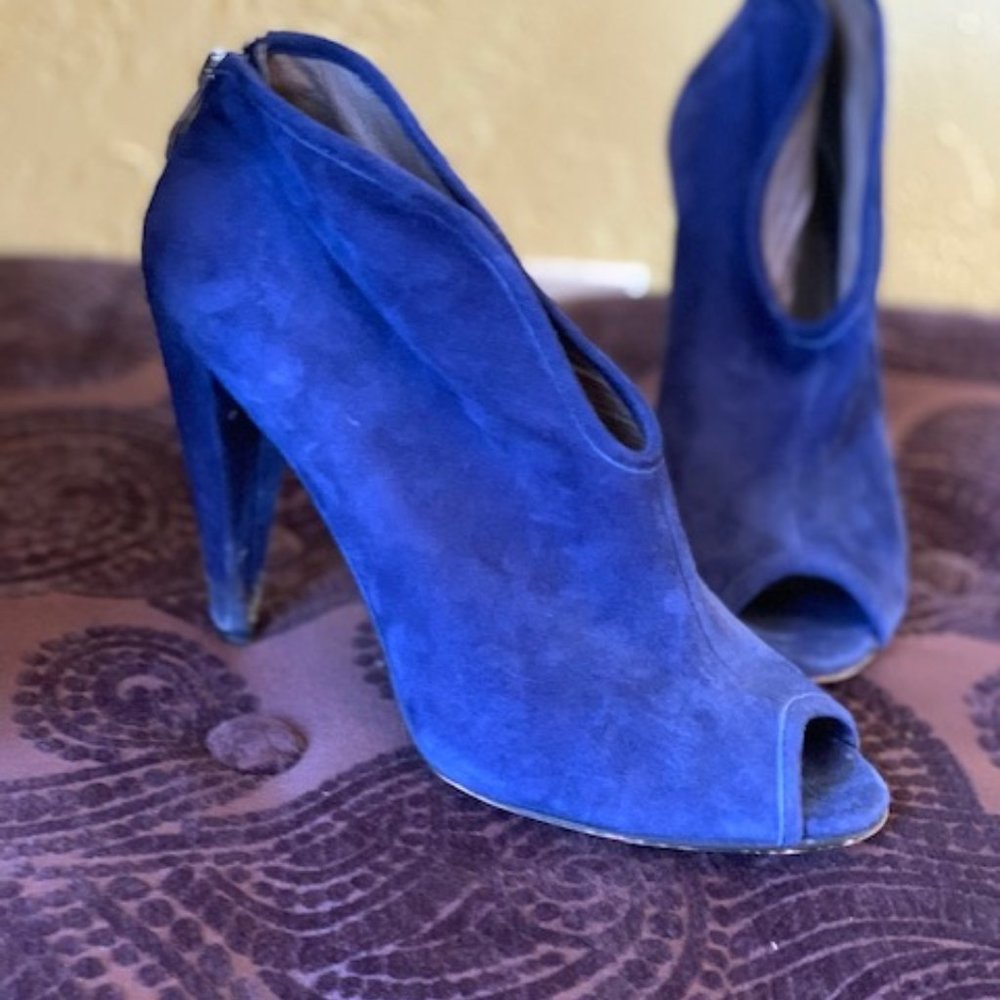 Vince Camuto